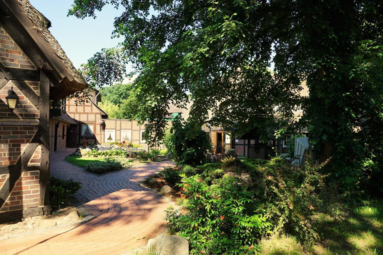 Ihr Ferien Hotel Brunnenhof Suhlendorf エクステリア 写真