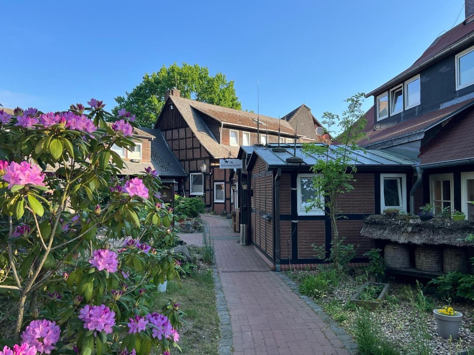 Ihr Ferien Hotel Brunnenhof Suhlendorf エクステリア 写真